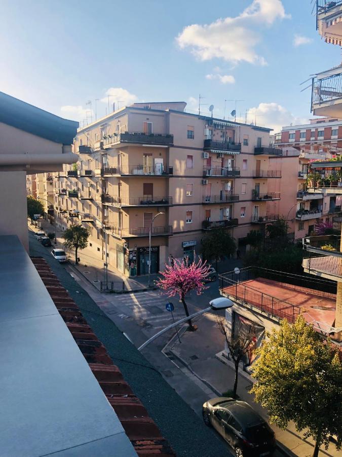 B&B Carpe Diem Caserta Exteriör bild