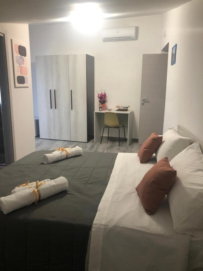 B&B Carpe Diem Caserta Exteriör bild